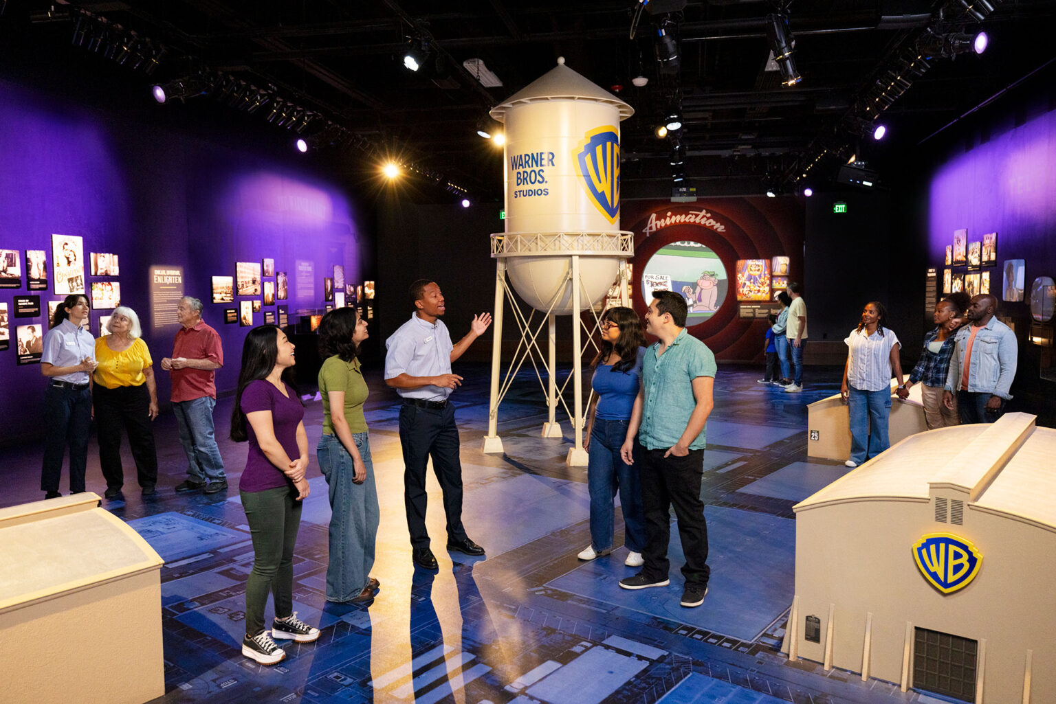 Warner Bros. Studio Tour Hollywood Storytelling showcase - Warner Bros ...